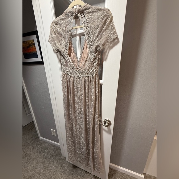 NWOT Olivaceous Sheer Lace Maxi Dress - Picture 13 of 15